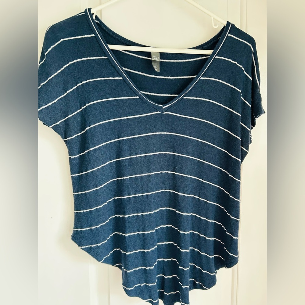 Alya Dark Blue Striped V-Neck